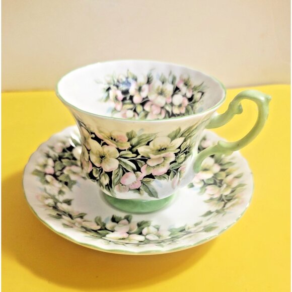 Vintage Royal Albert Tea Cup and Saucer Set, Fragrance Series, Orange Blossom - Picture 2 of 12